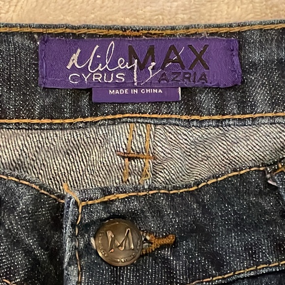 Miley Cyrus, Max Azria, blue jeans, Size 17 - Picture 6 of 7
